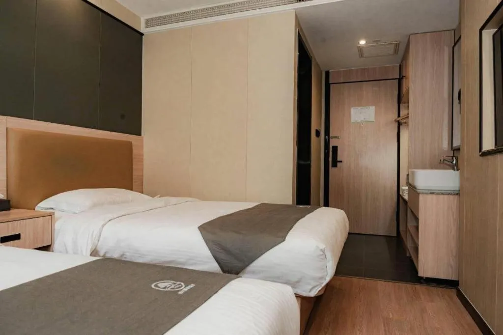 Bed in Green Tree Inn Express Tangshan Kaiping District Government