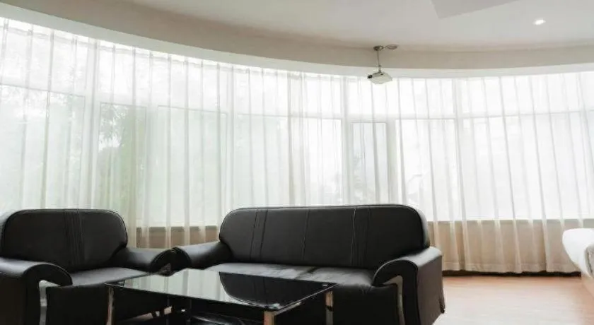 Green Tree Inn Express Tangshan Kaiping District Government