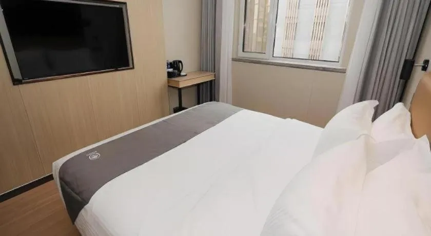 Bed in Green Tree Inn Express Tangshan Kaiping District Government