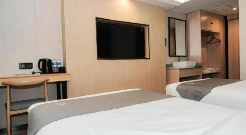 Bed in Green Tree Inn Express Tangshan Kaiping District Government