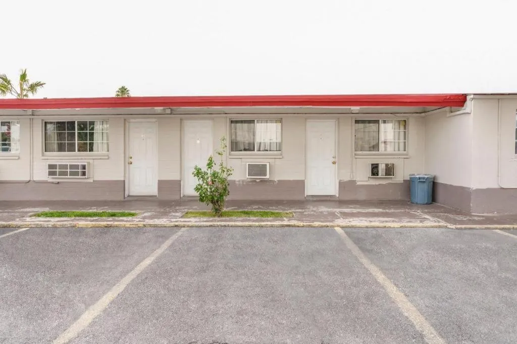 OYO Gateway Motel Las Vegas North Strip/Fremont St. Area