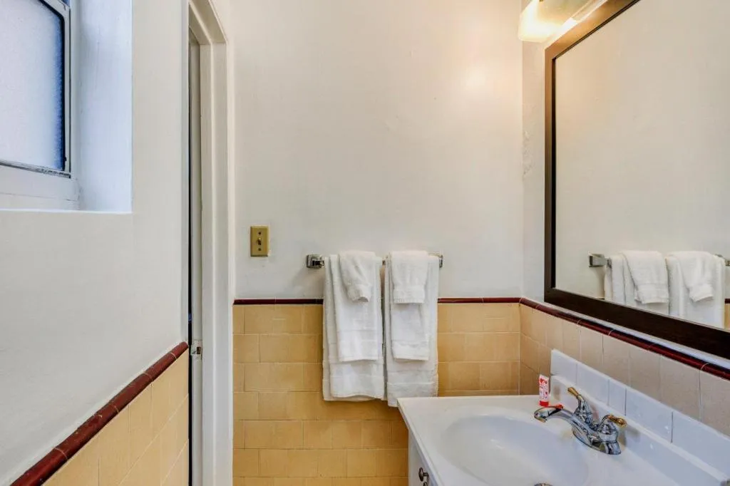 OYO Gateway Motel Las Vegas North Strip/Fremont St. Area