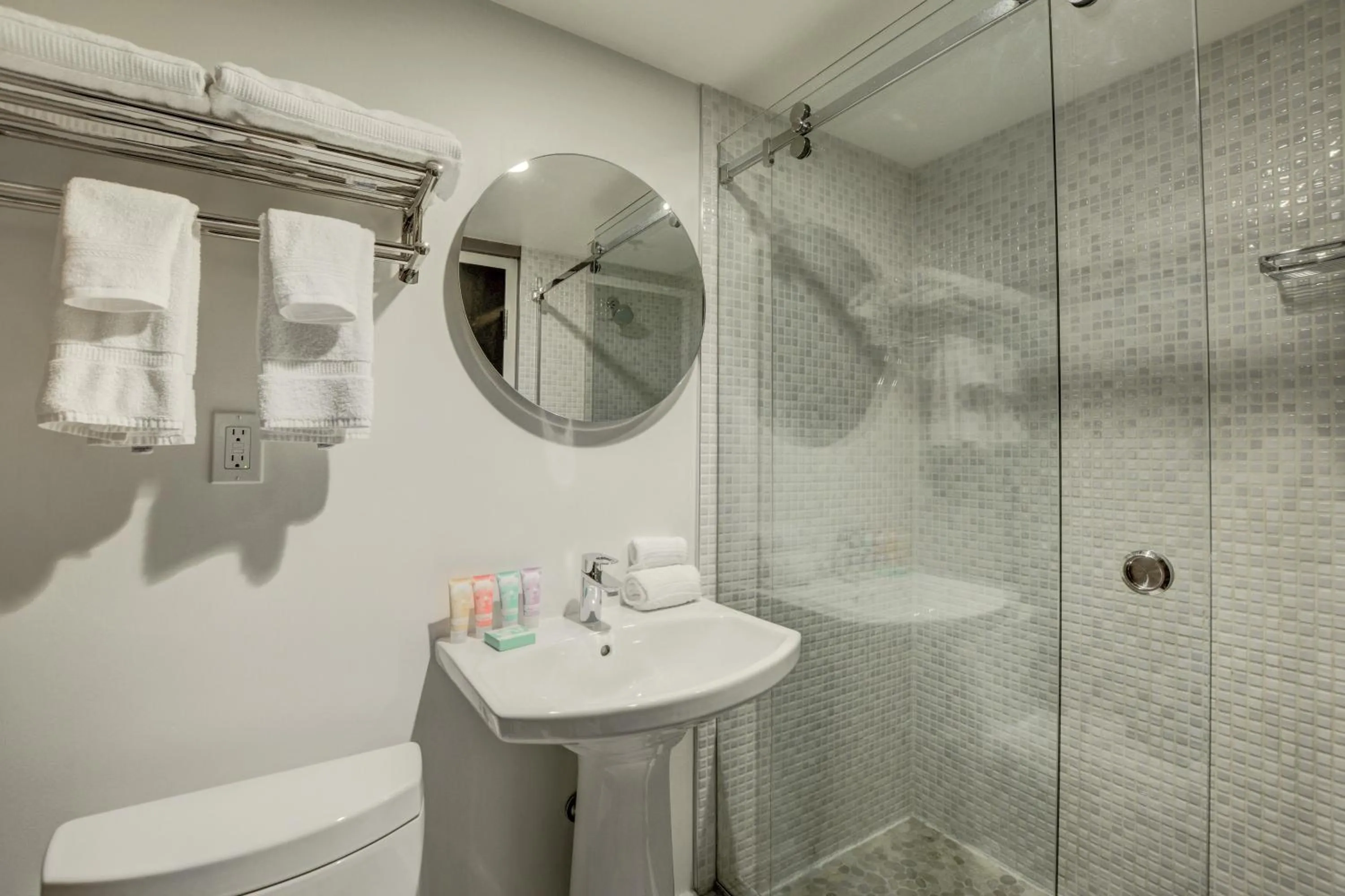 Bathroom in Oasis at Gold Spike