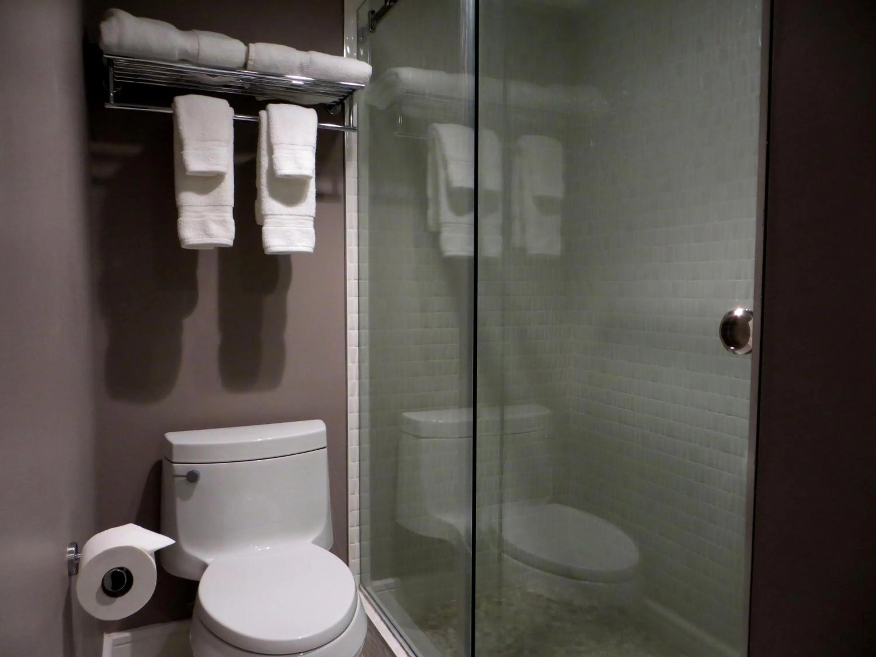 Shower in Oasis at Gold Spike