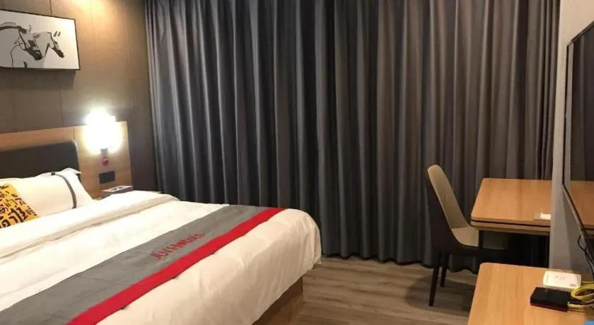 Bed in Jun Hotel Guangdong Zhanjiang Xiashan South Railway Station