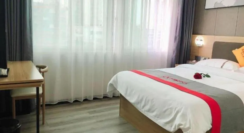 Bed in Jun Hotel Guangdong Zhanjiang Xiashan South Railway Station