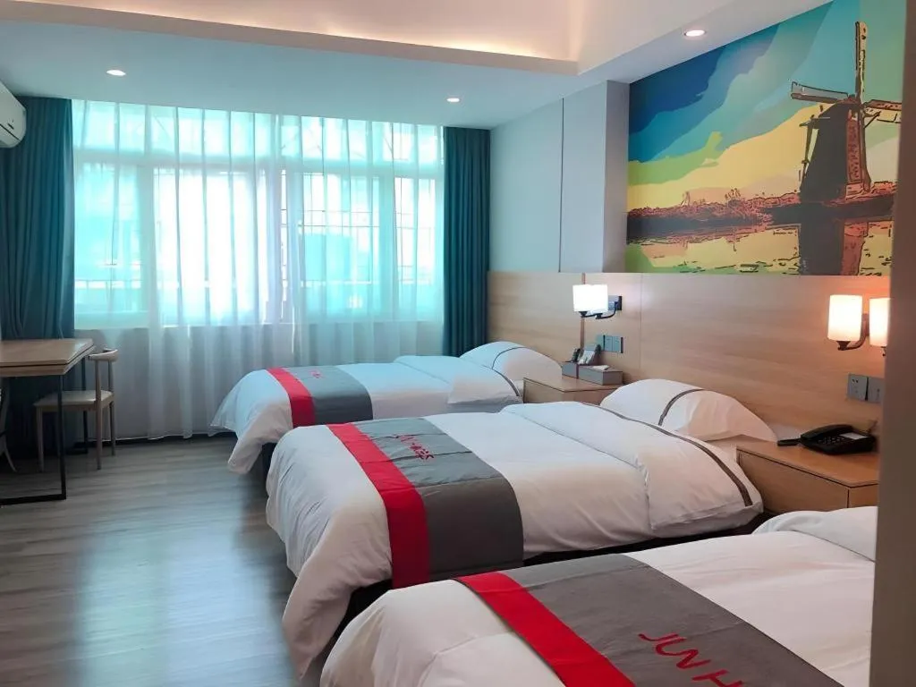 Bed in Jun Hotel Guangdong Zhanjiang Xiashan South Railway Station