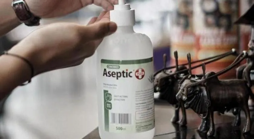 Front One Harvest Hotel Wonosobo