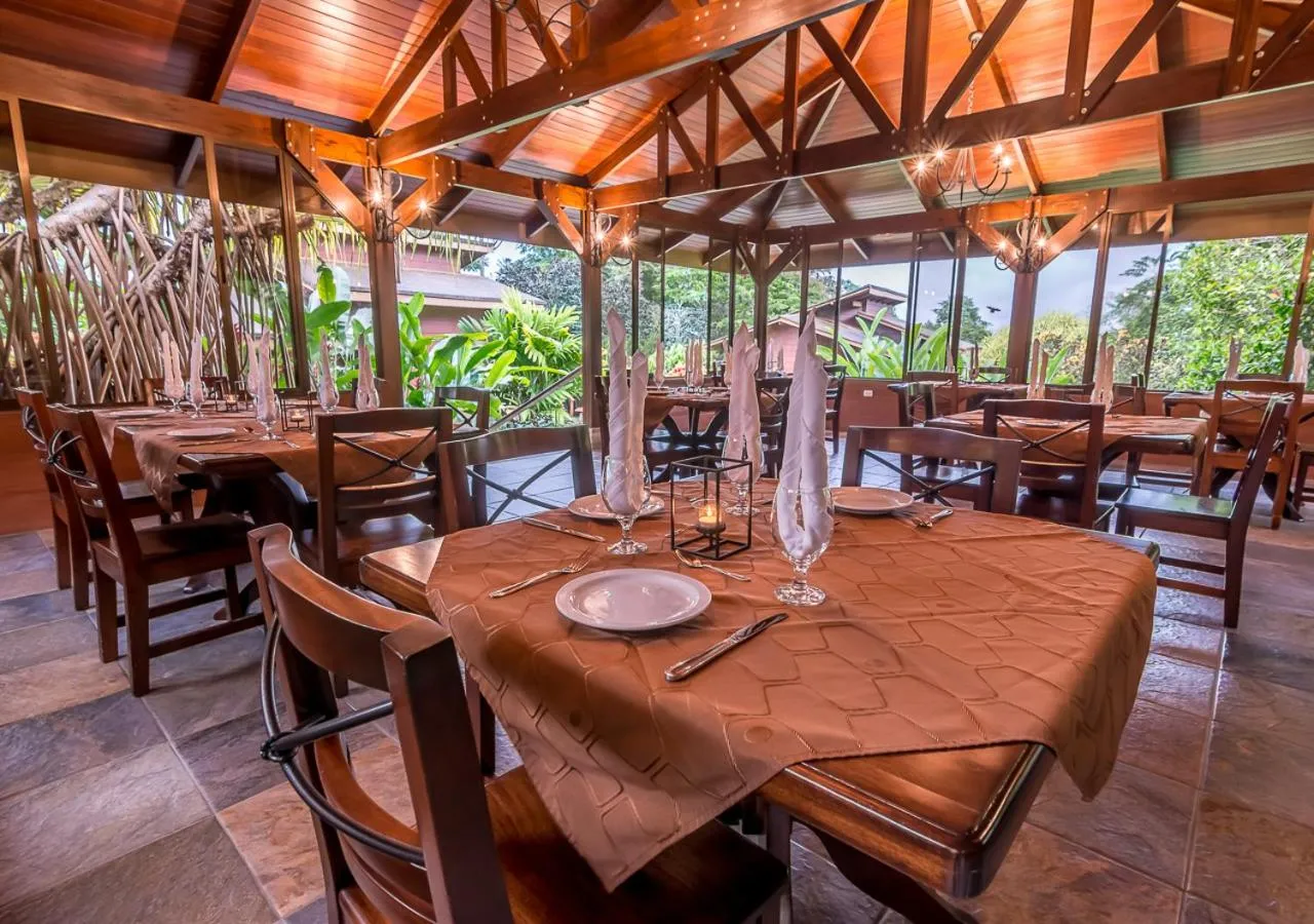 Restaurant/places to eat in Hotel El Silencio del Campo