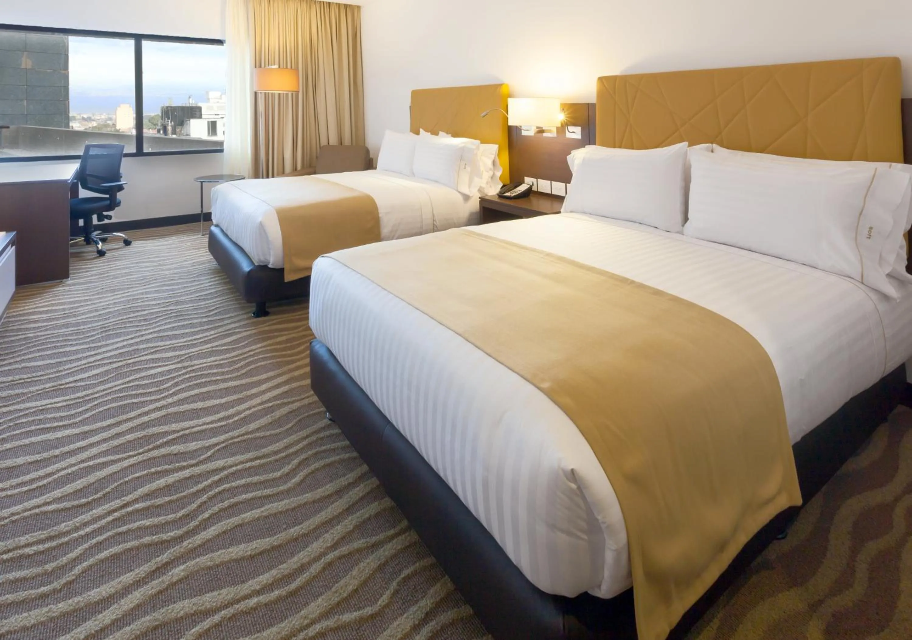 Photo of the whole room, Bed in Holiday Inn Express & Suites Bogota Zona G By IHG