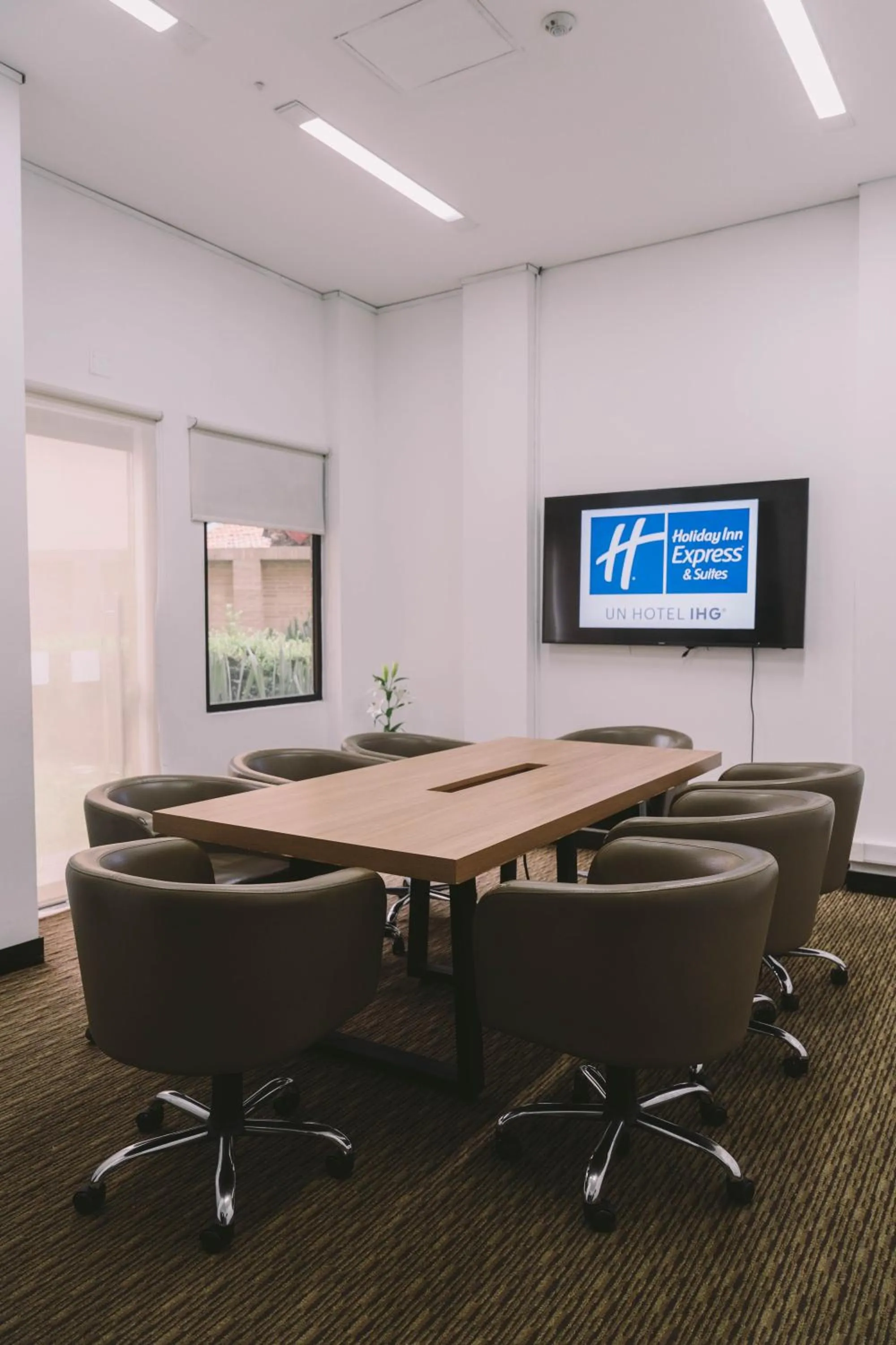 Property building in Holiday Inn Express & Suites Bogota Zona G By IHG