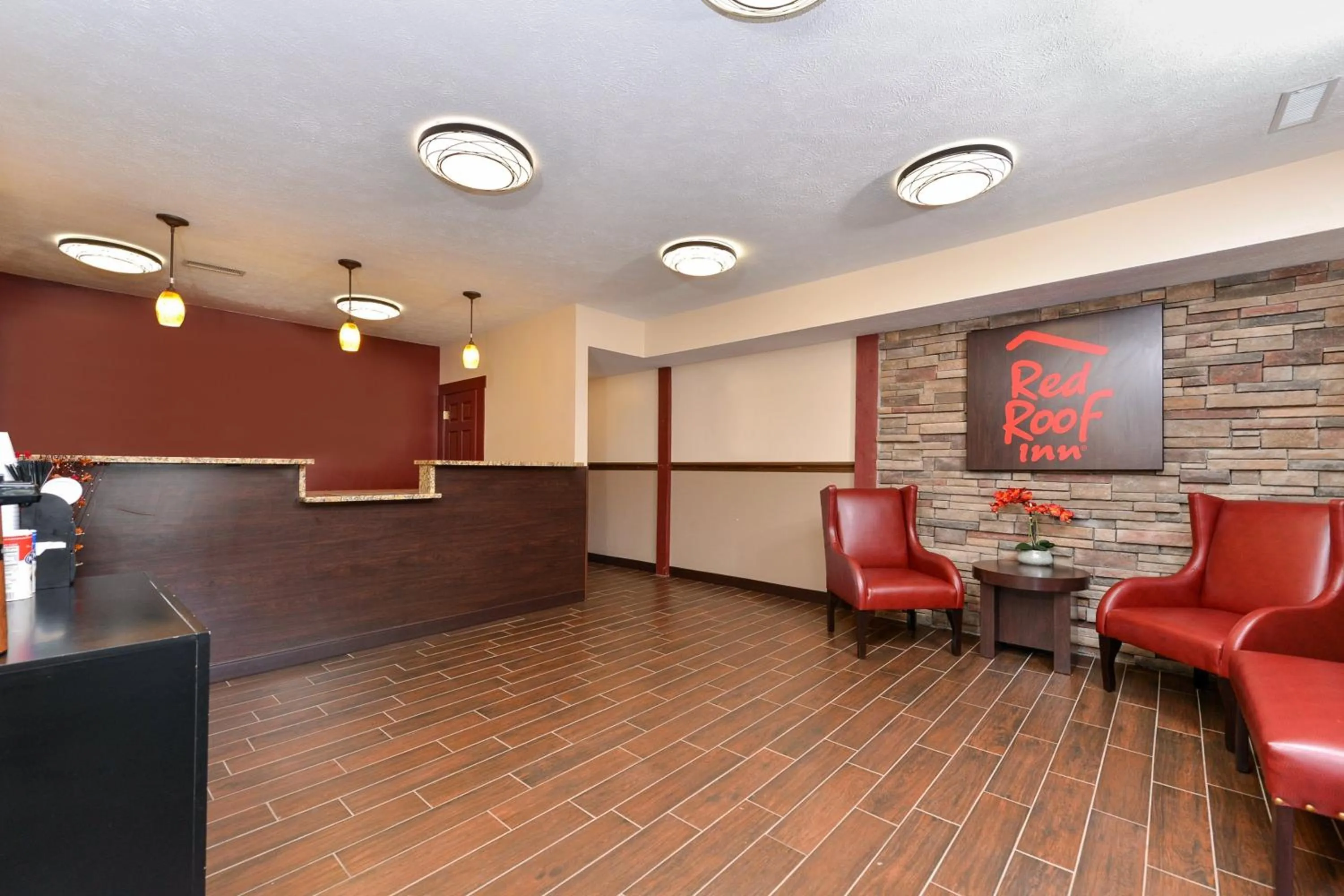 Lobby or reception in Red Roof Inn Marietta
