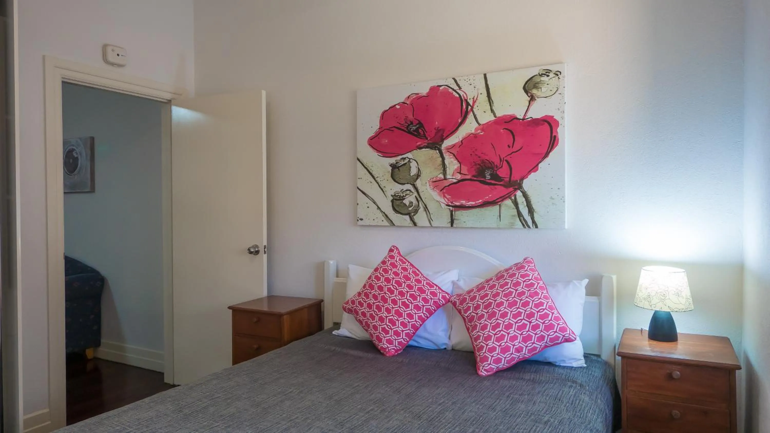 Decorative detail, Bed in Hampton Court Apartments