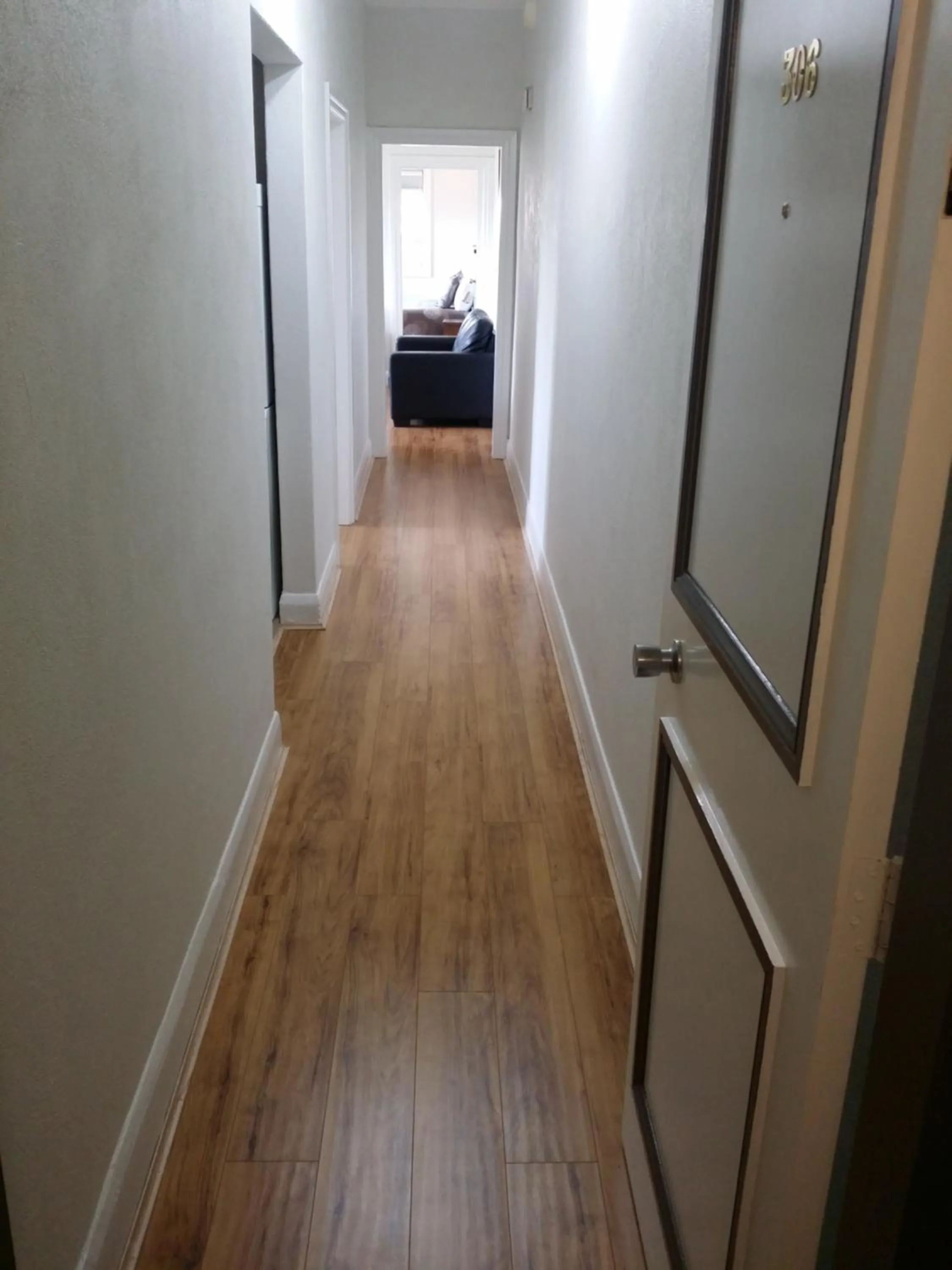 Other, Bed in Hampton Court Apartments