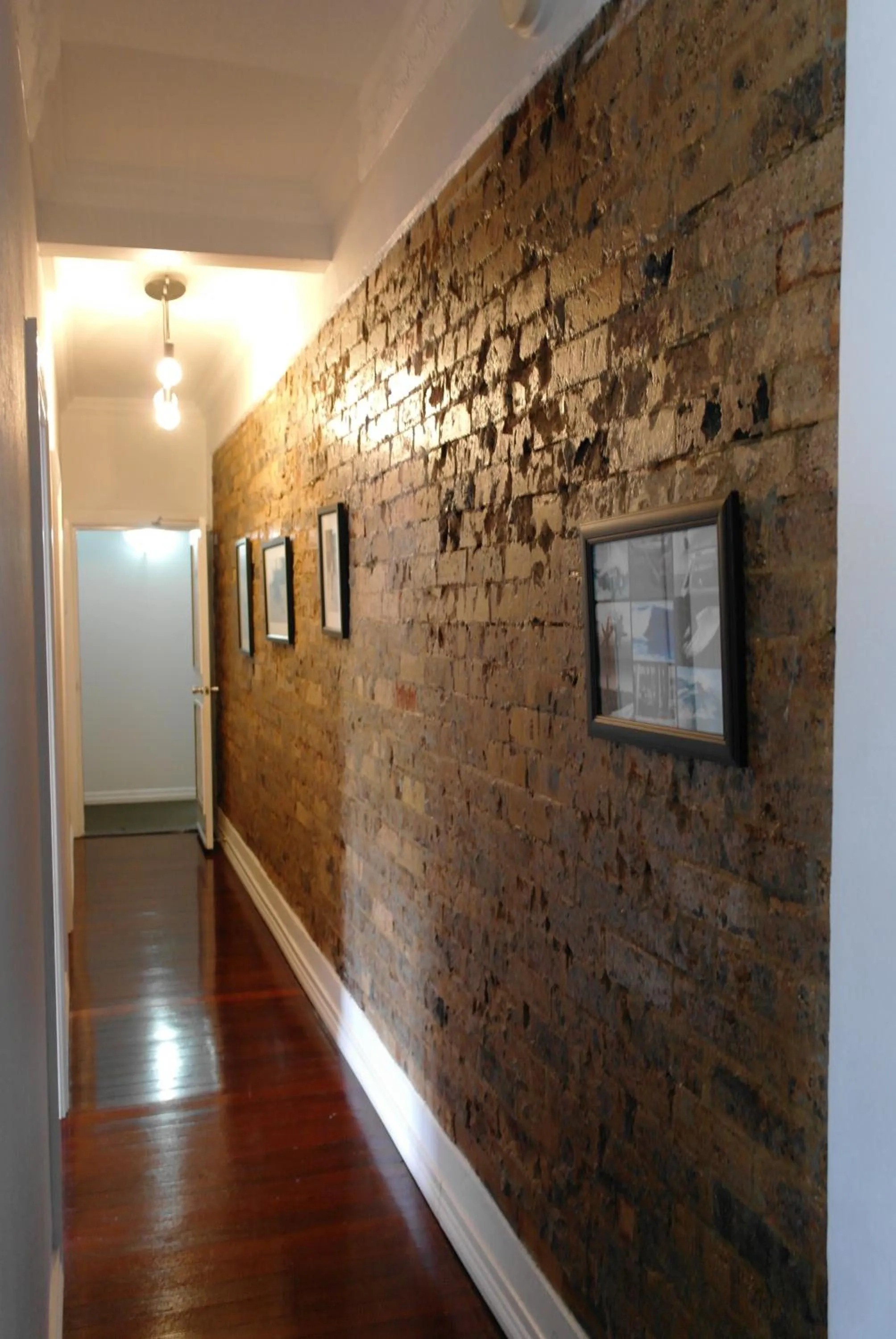 Decorative detail in Hampton Court Apartments