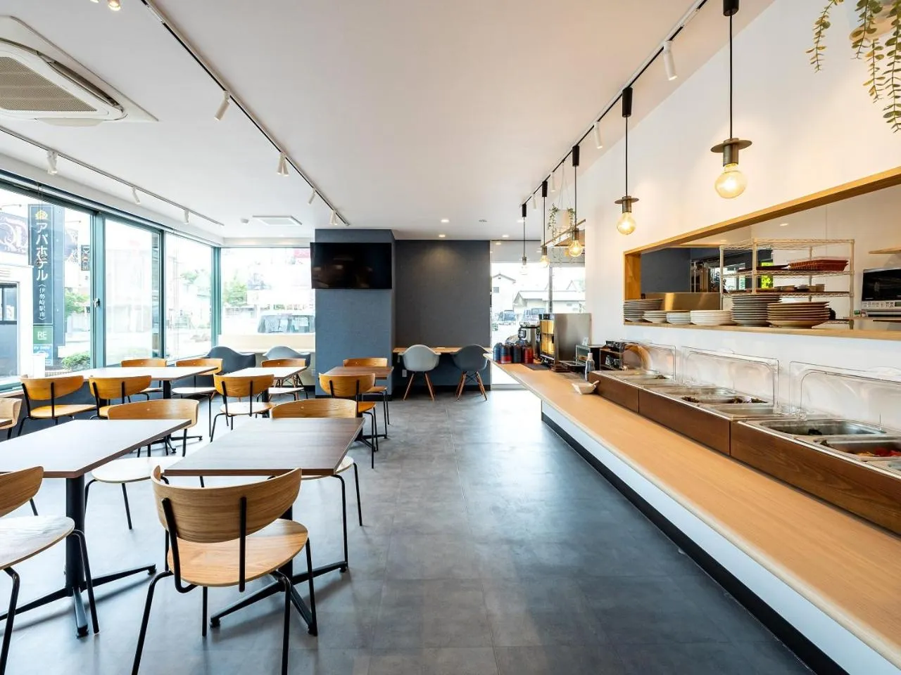 Restaurant/places to eat in APA Hotel Isesaki-Eki Minami