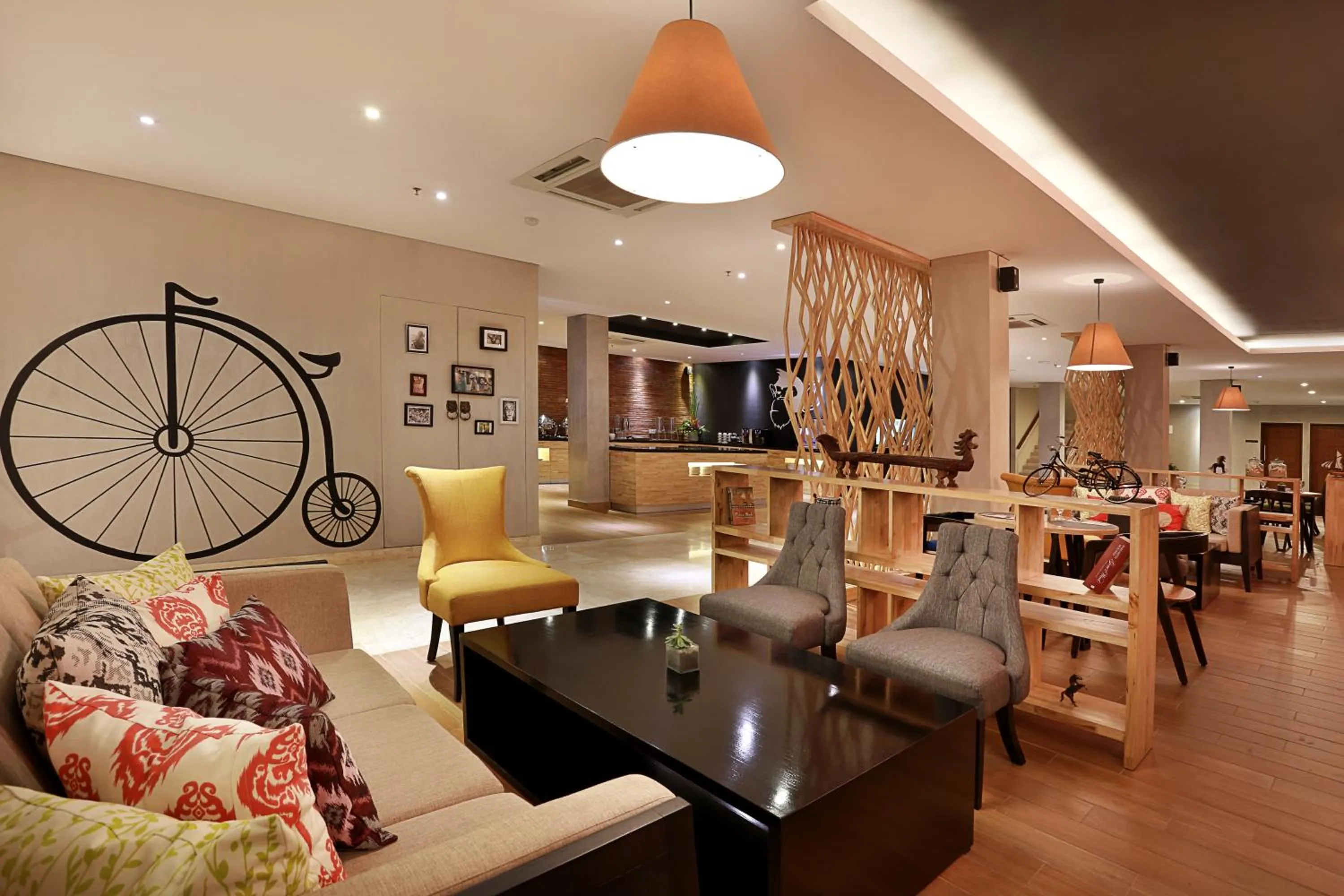 Lounge or bar in Azana Boutique Hotel Denpasar