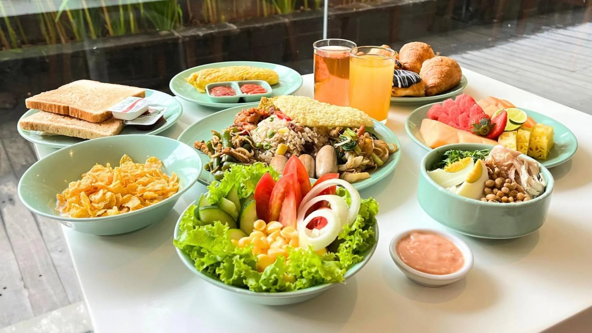 Breakfast in HARRIS Hotel Kuta Galleria - Bali