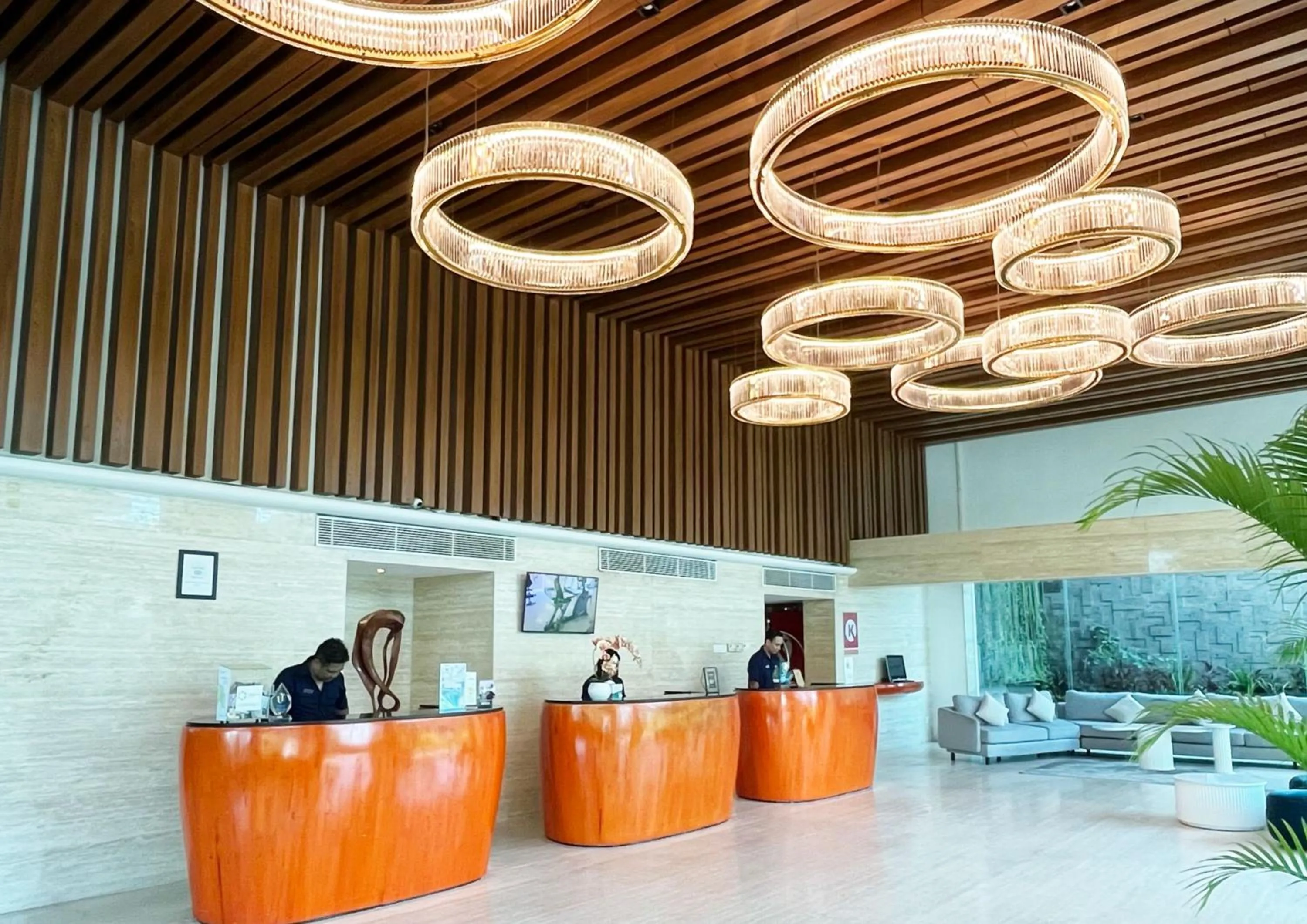 Lobby or reception in HARRIS Hotel Kuta Galleria - Bali