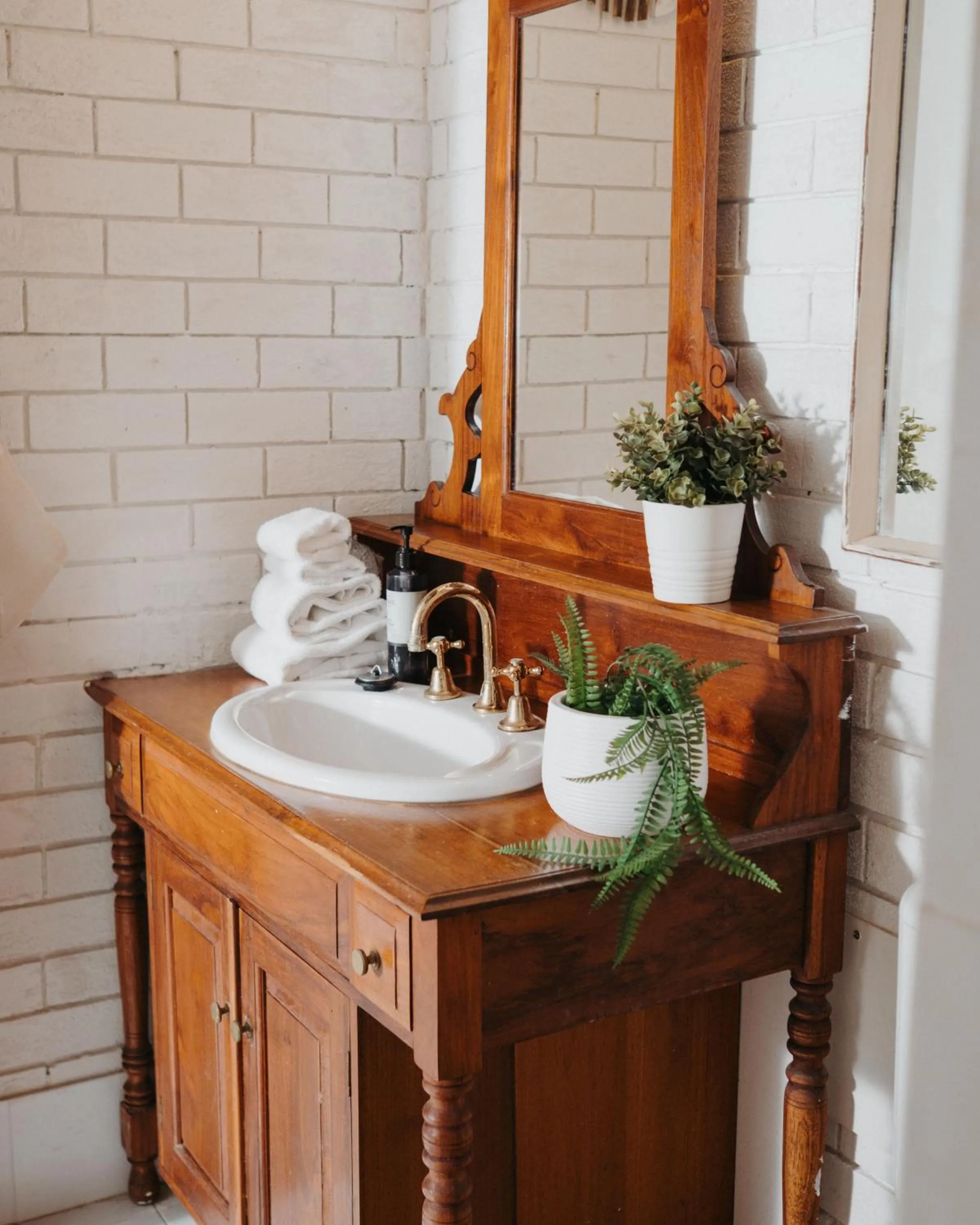 Bathroom in Jacaranda Noosa
