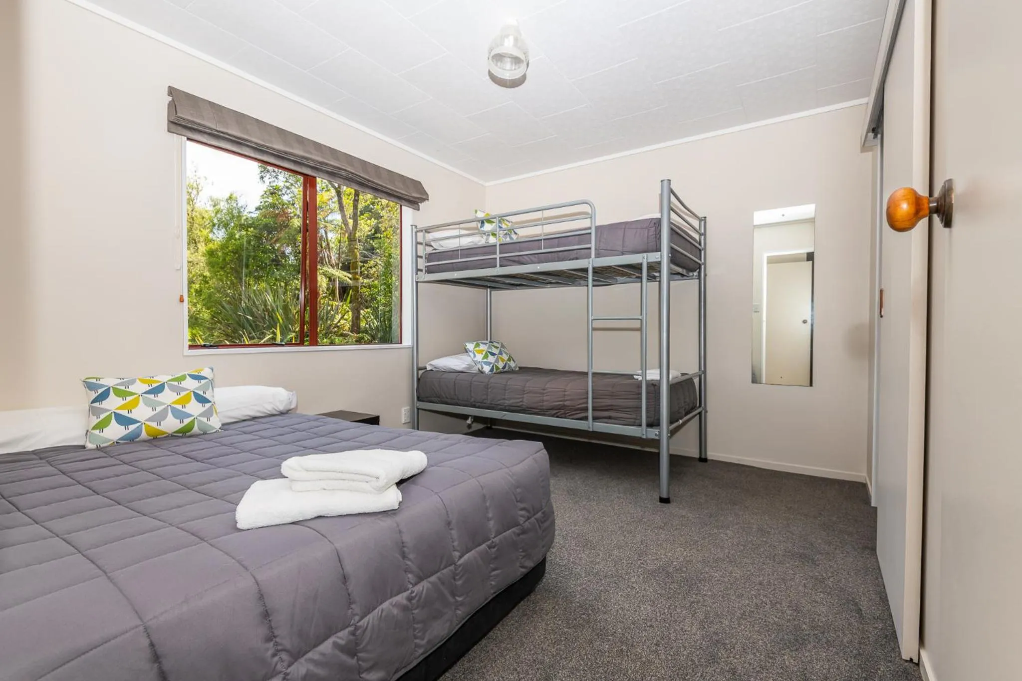 Bed in Blue Lake TOP 10 Holiday Park