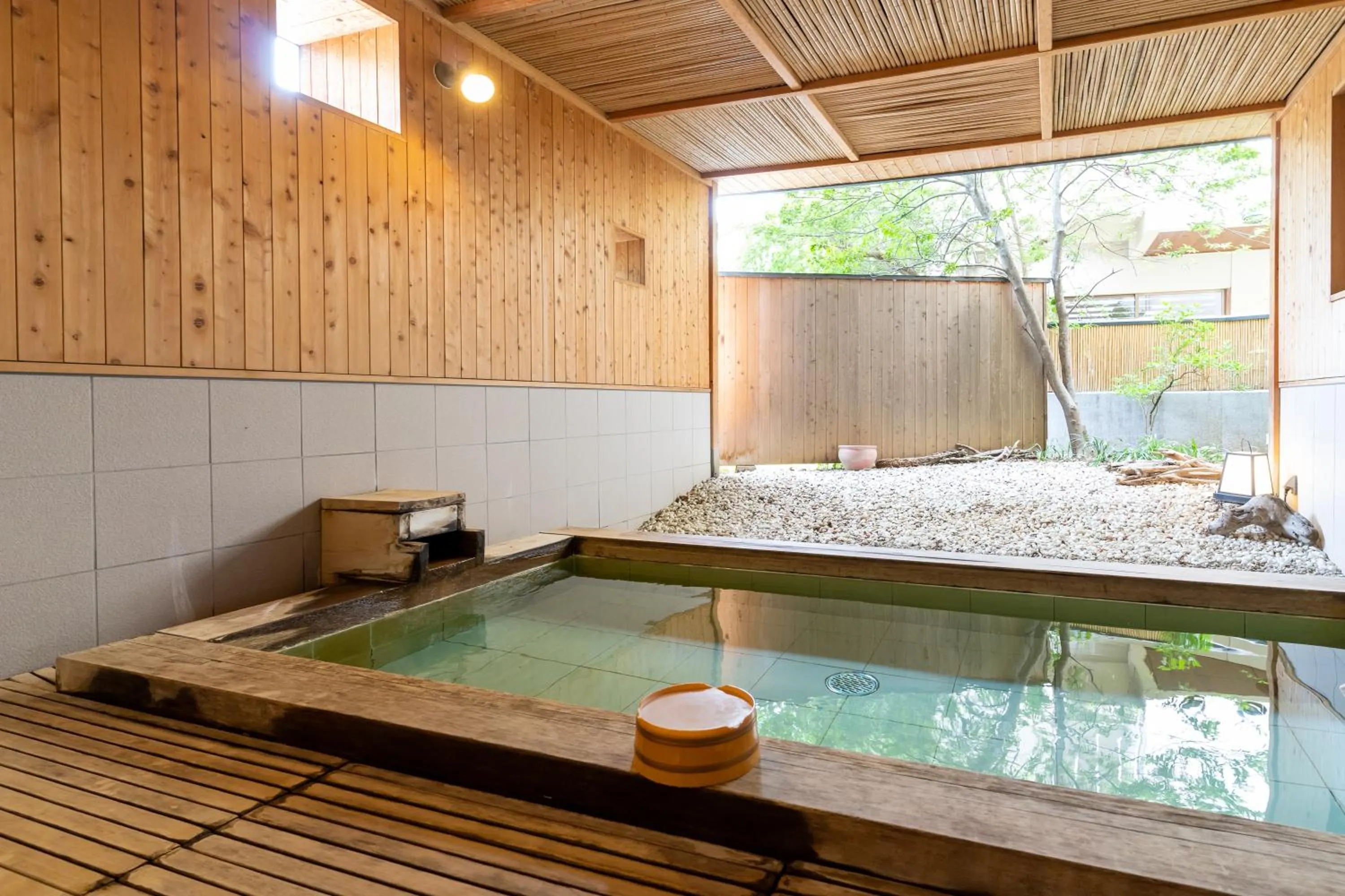 Hot Spring Bath in Yumotoya