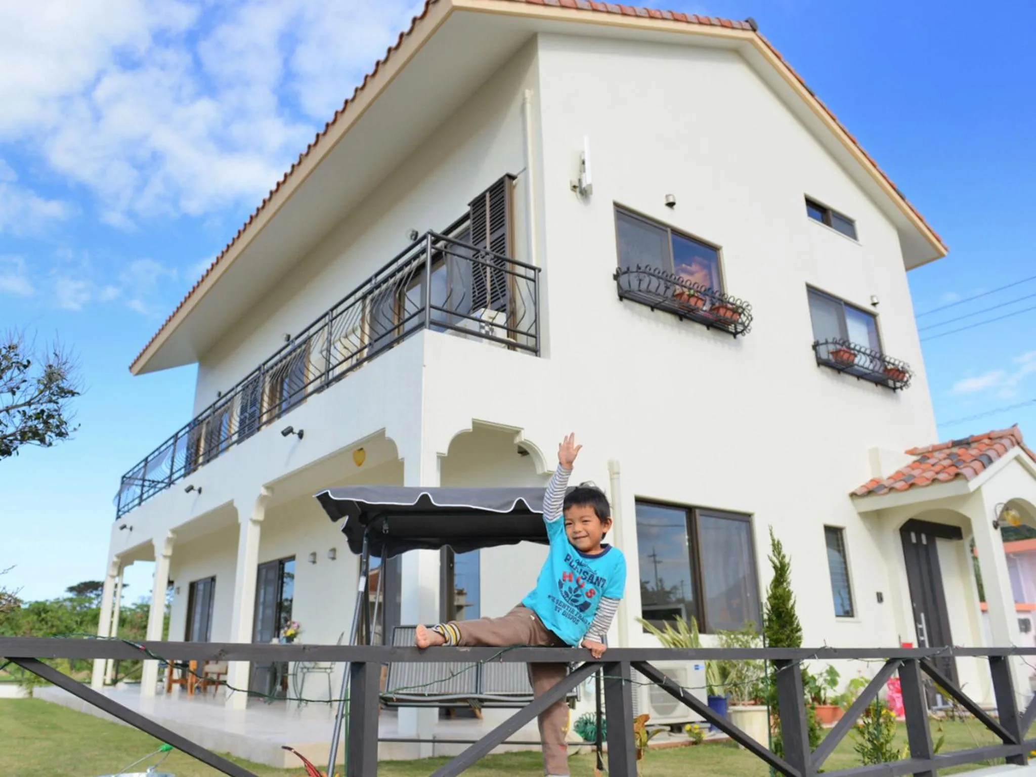 Facade/entrance in Oceanview Yui