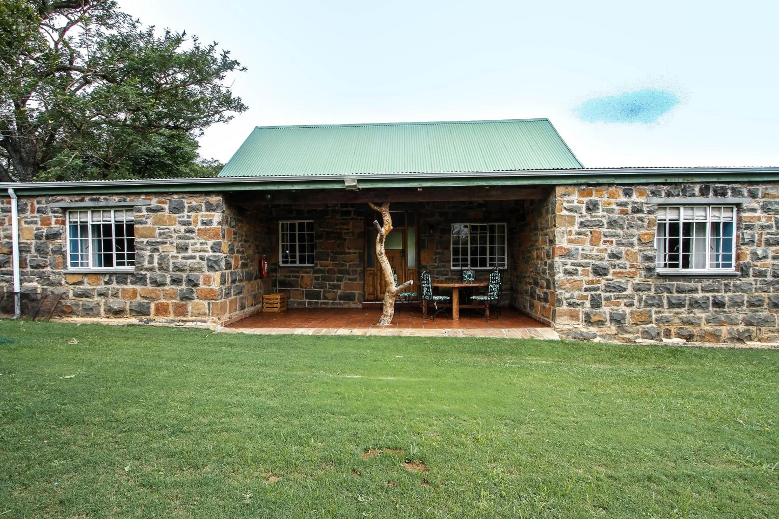 Property building in Spion Kop Lodge