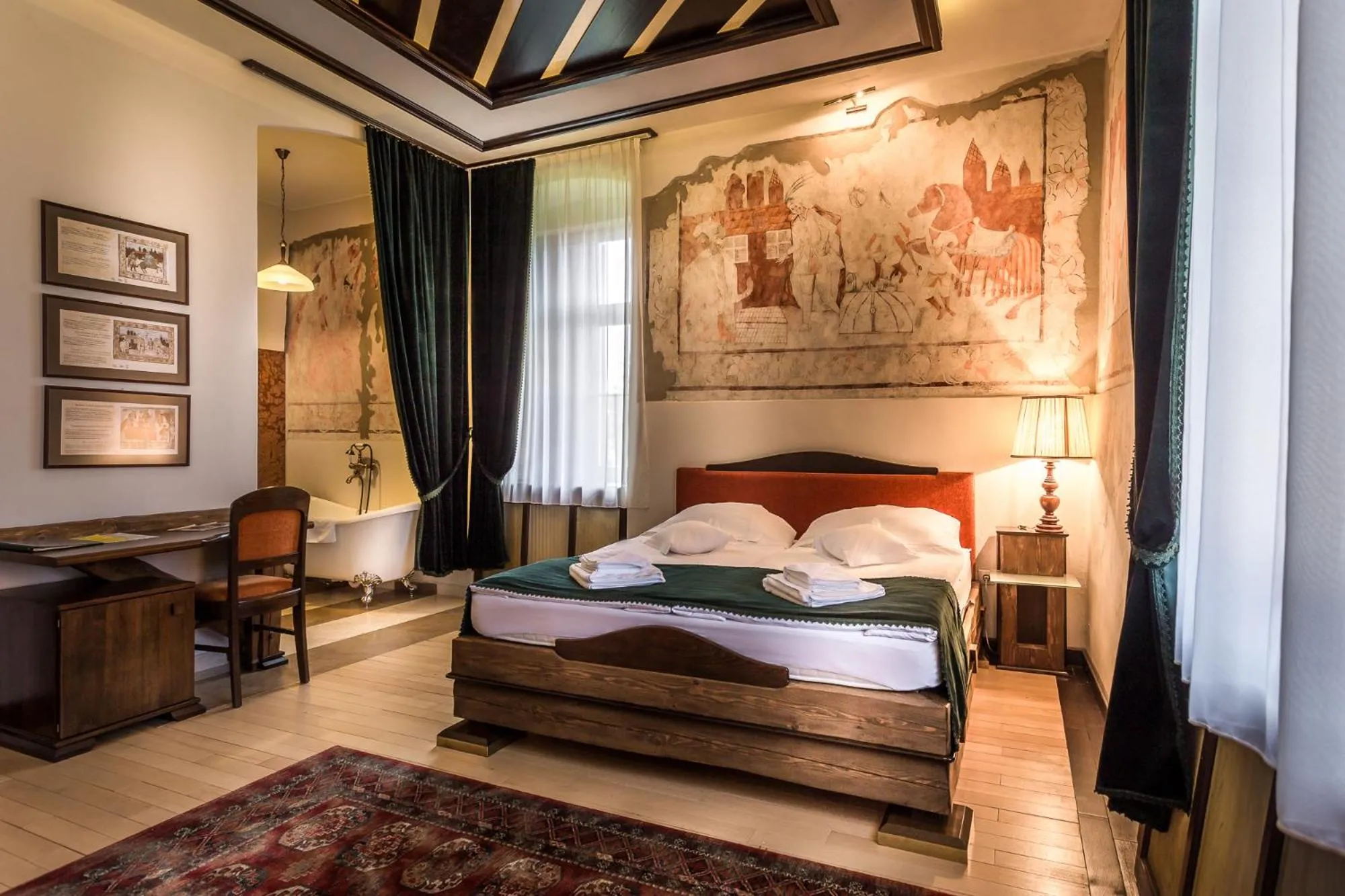 Bed in Castle Hotel Daniel