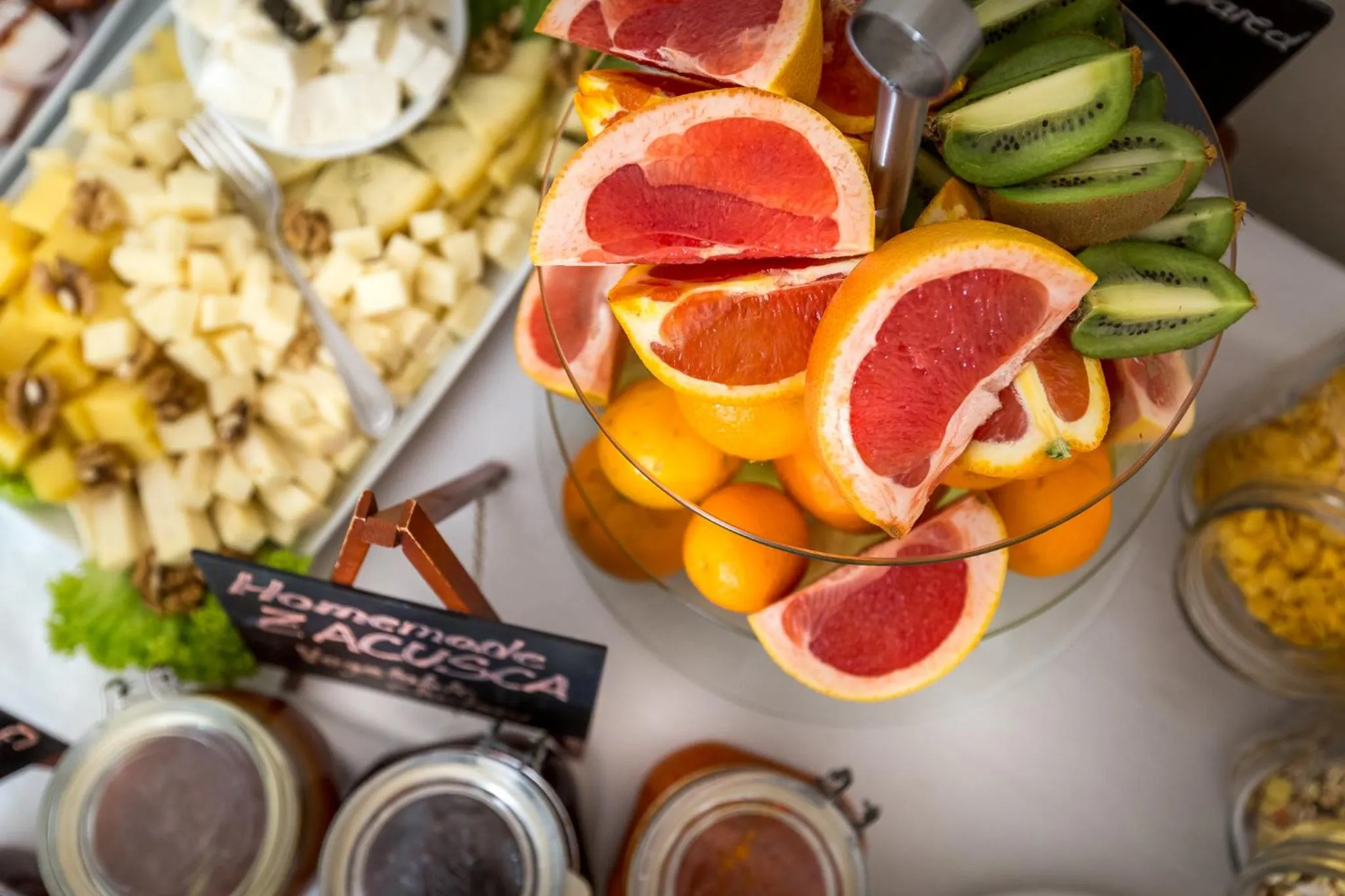 Buffet breakfast in Castle Hotel Daniel