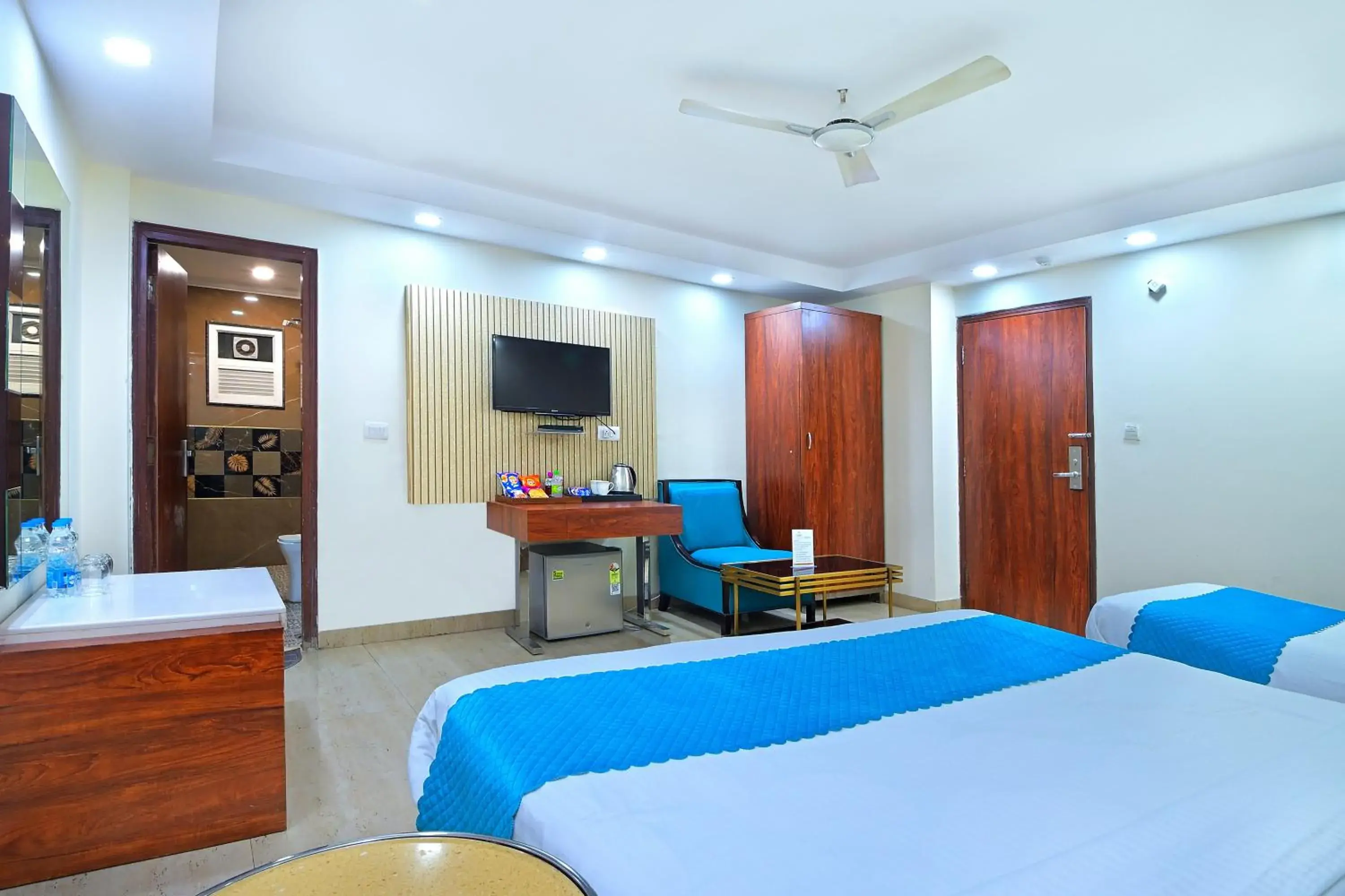 Classic Triple Room in Villa Classic Triple Room in Villa