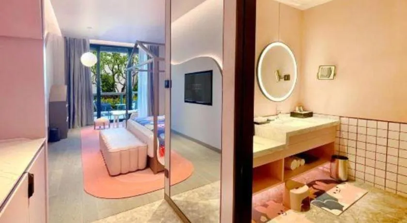 Bed in Steigenberger Hotel SUNAC Jinan