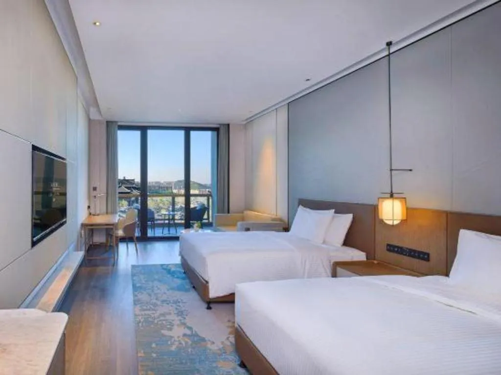 Bed in Steigenberger Hotel SUNAC Jinan