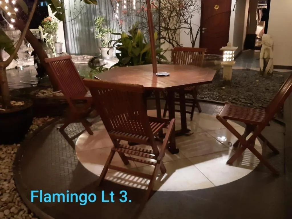 FLAMINGO RESIDENCE