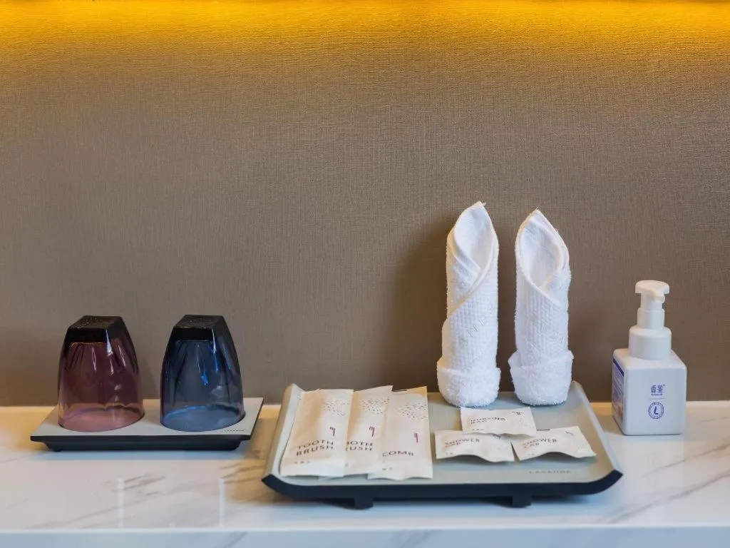 Lavande Hotel Tianjin Huayuan