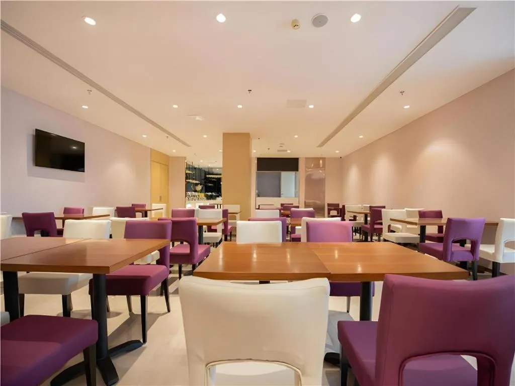 Lavande Hotel Shenyang Middle Street Walking Street Metro Station