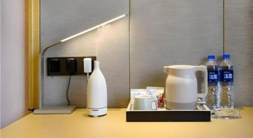 Lavande Hotel Shenyang Middle Street Walking Street Metro Station