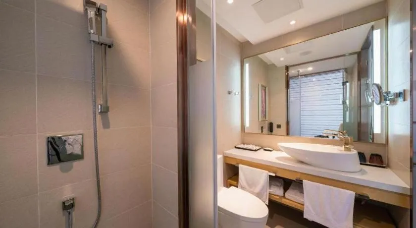 Lavande Hotel Shenyang Middle Street Walking Street Metro Station