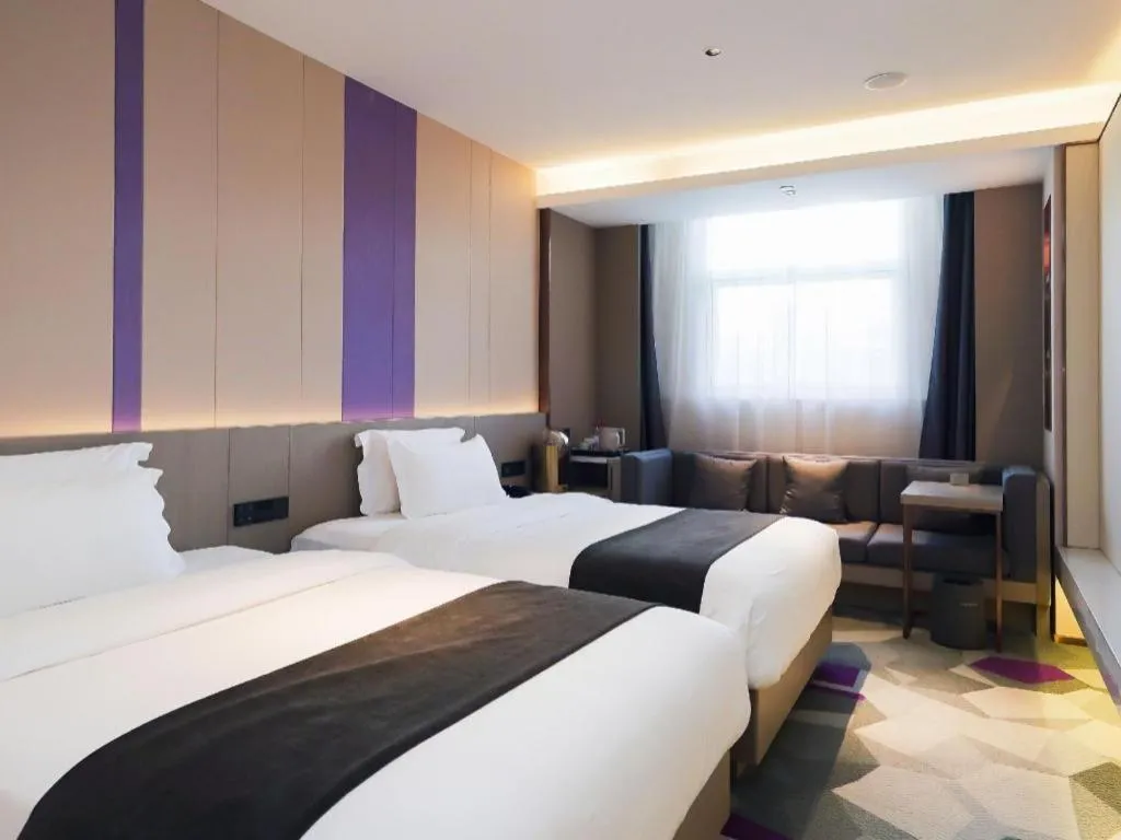 Bed in Lavande Hotel Shanghai Jing'an Shibei Gaoxin