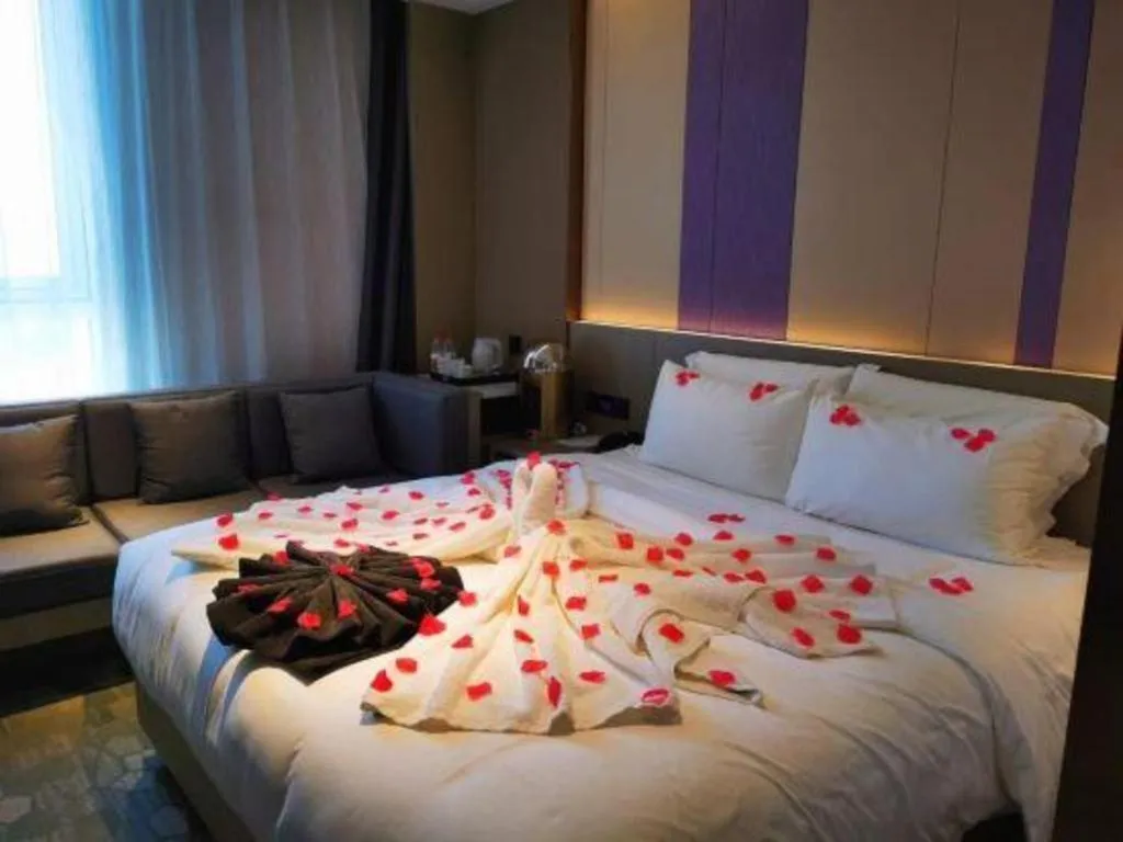 Bed in Lavande Hotel Shanghai Jing'an Shibei Gaoxin