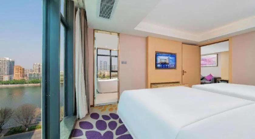 Bed in Lavande Hotel Shaoguan Bainian East Street Fengcai Building