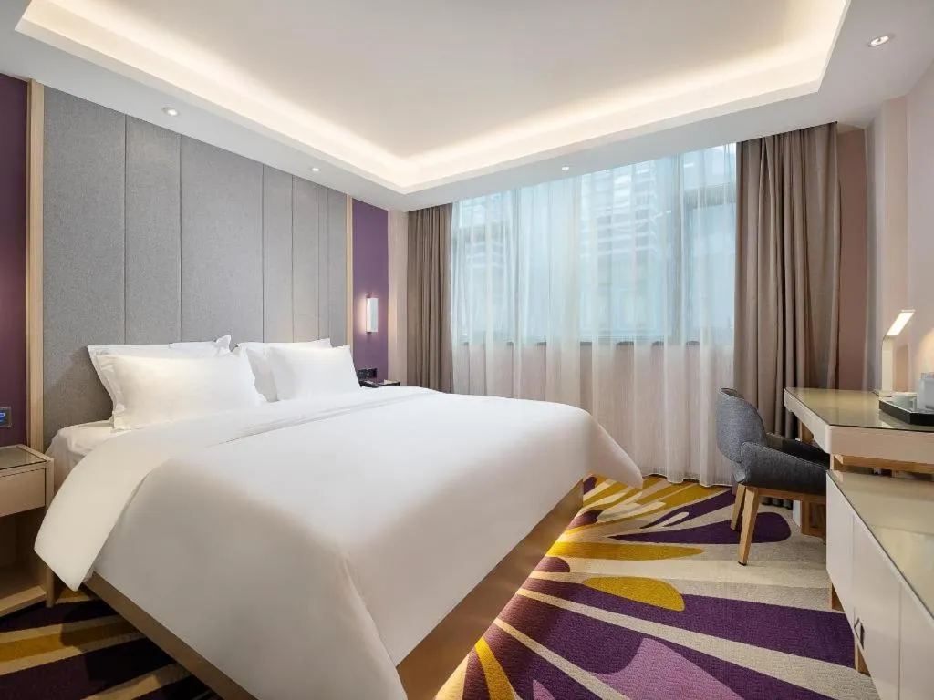 Bed in Lavande Hotel Shaoguan Bainian East Street Fengcai Building