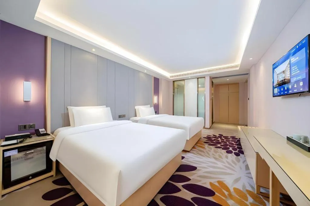 Bed in Lavande Hotel Shaoguan Bainian East Street Fengcai Building