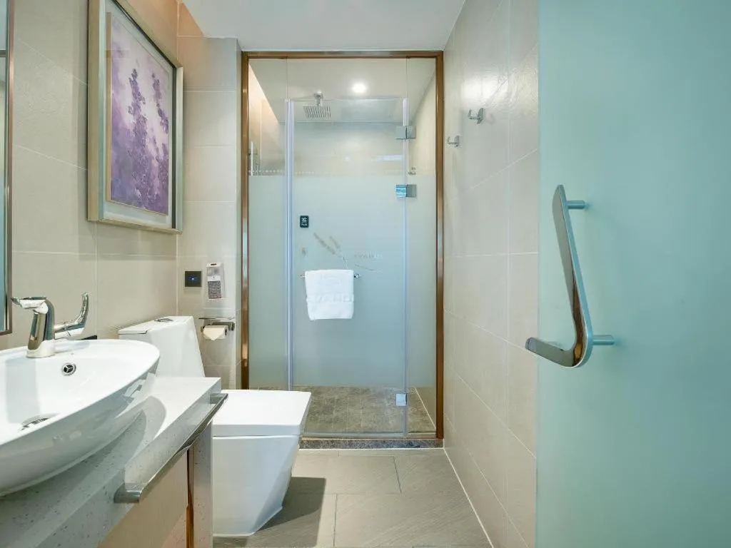 Lavande Hotel Shaoguan Bainian East Street Fengcai Building