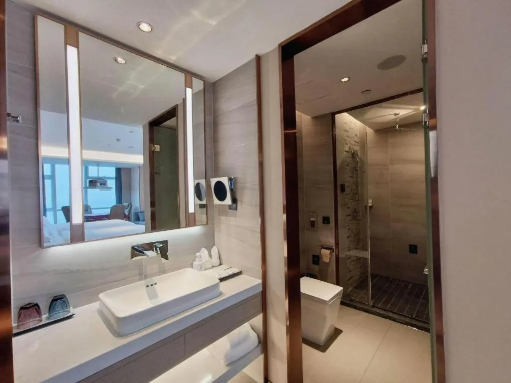 Lavande Hotel Nanchang Aixihu Shida