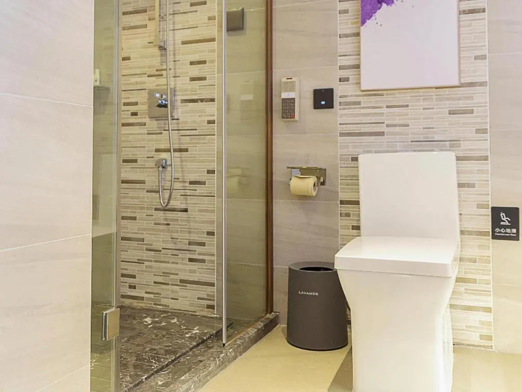 Lavande Hotel Nanchang Aixihu Shida