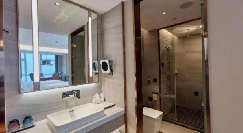 Lavande Hotel Nanchang Aixihu Shida