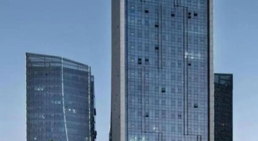 Lavande Hotel Nanchang Aixihu Shida