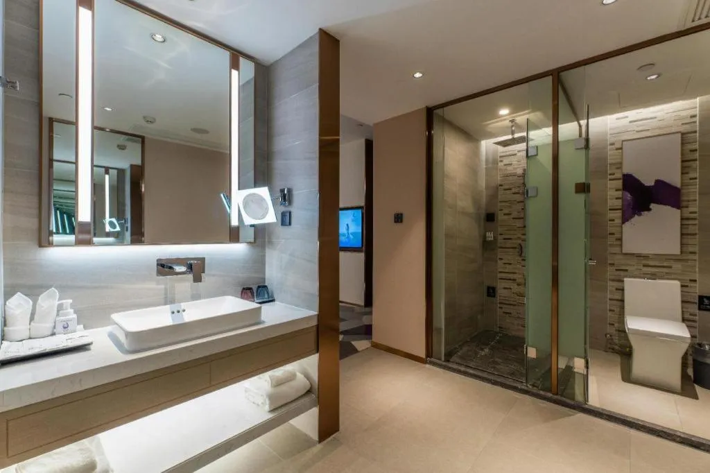 Lavande Hotel Nanchang Aixihu Shida