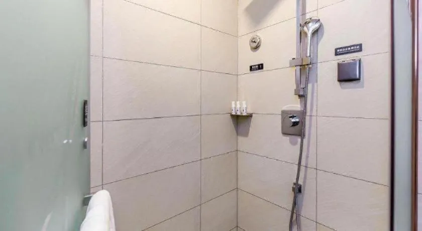 Lavande Hotel Kunming Railway Station